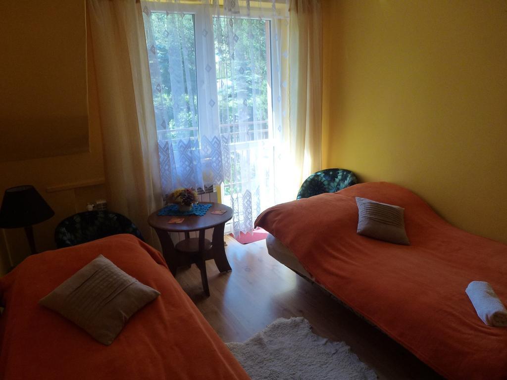 Pokoje Goscinne Vida Krynica-Zdrój Szoba fotó